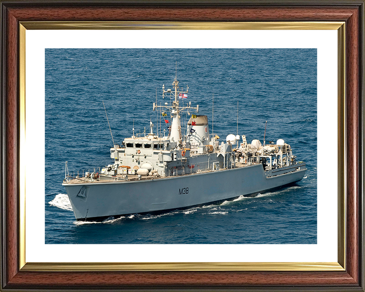 HMS Atherstone (M38) Royal Navy Hunt Class Mine Warfare Vessel High Port Side View Photo Print Wall Art Decor Posters, Prints, & Visual Artwork Hampshire Prints 10 x 8 Classic Frame Yes