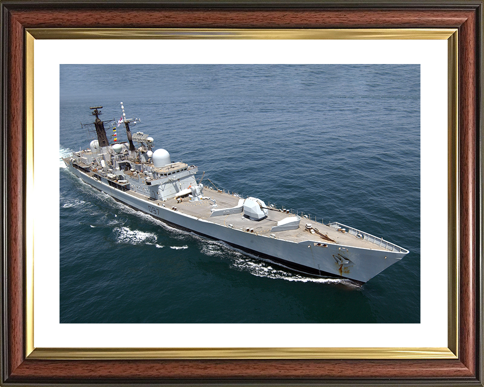 HMS Edinburgh (D97) Royal Navy Type 42 Destroyer Upper Deck View Photo Print Wall Art Decor Posters, Prints, & Visual Artwork Hampshire Prints 10 x 8 Classic Frame Yes