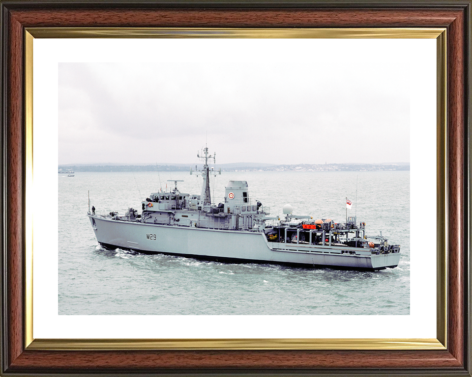 HMS Brecon (M29) Royal Navy Hunt Class Mine Warfare Vessel Leaving Portsmouth Photo Print Wall Art Decor Posters, Prints, & Visual Artwork Hampshire Prints 11.7 x 8.3 (A4) Classic Frame Yes