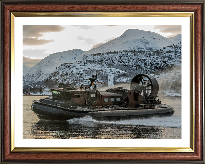 Royal Marines Commandos Drive a LCAC Hovercraft Photo Print Hampshire Prints 10 x 8 Classic Frame Yes