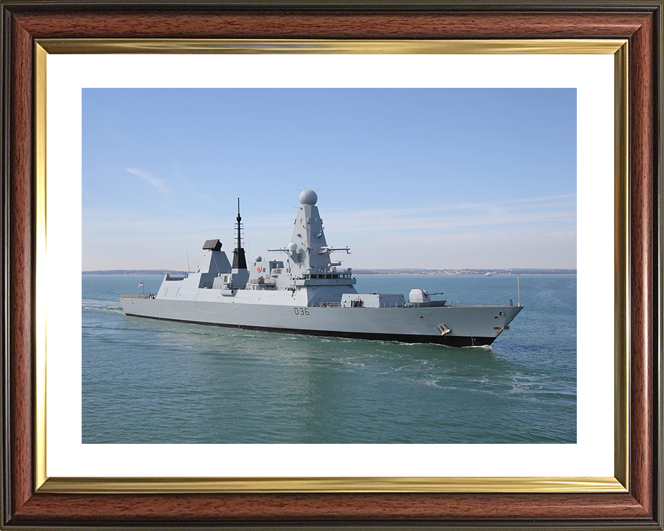 HMS Defender (D36) Royal Navy Type 45 Destroyer Entering Portsmouth Photo Print Wall Art Decor Posters, Prints, & Visual Artwork Hampshire Prints 10 x 8 Classic Frame Yes