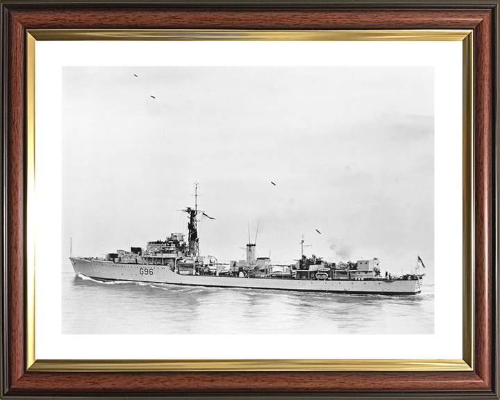 HMS Crossbow (G96) Royal Navy Weapon Class Destroyer Firing Photo Print Wall Art Decor Posters, Prints, & Visual Artwork Hampshire Prints 10 x 8 Classic Frame Yes