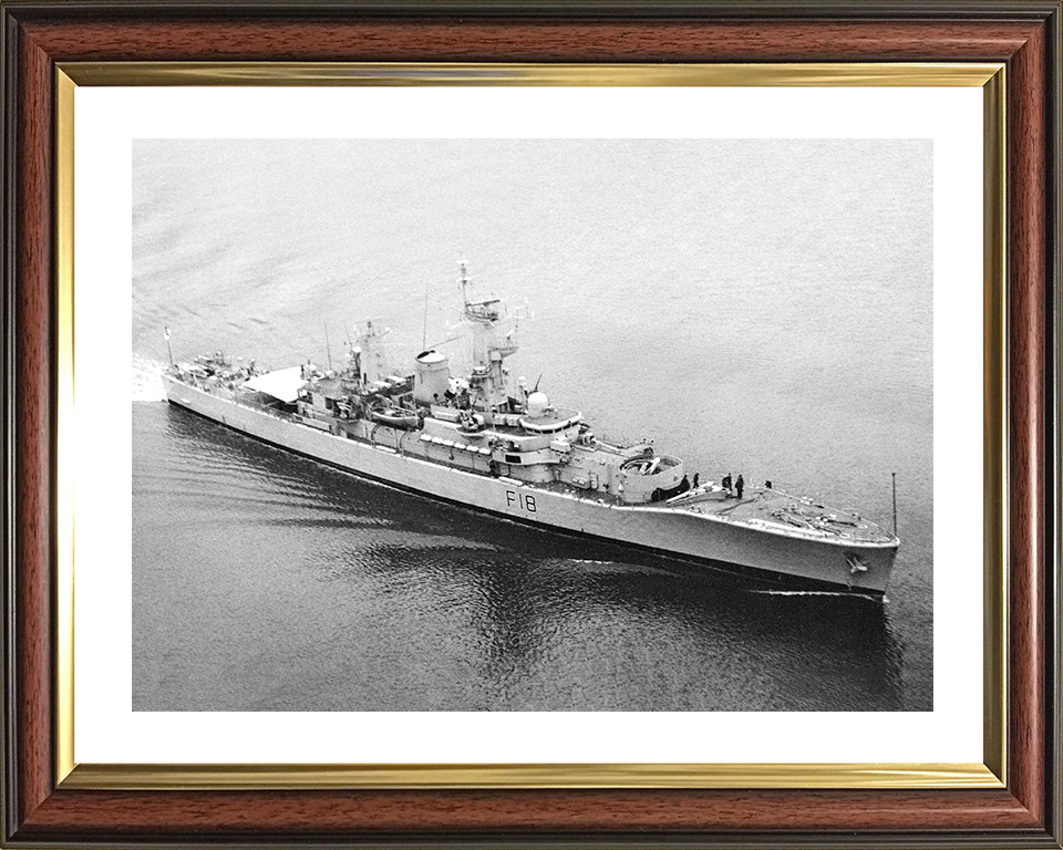 HMS Galatea (F18) Photo Print - Entering Harbour 1985 - Royal Navy Leander Class Frigate Hampshire Prints 10 x 8 Classic Frame Yes