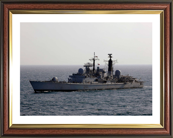 HMS Manchester (D95) Photo Print - Persian Gulf 2008 - Royal Navy Type 42 Destroyer Hampshire Prints 10 x 8 Classic Frame Yes