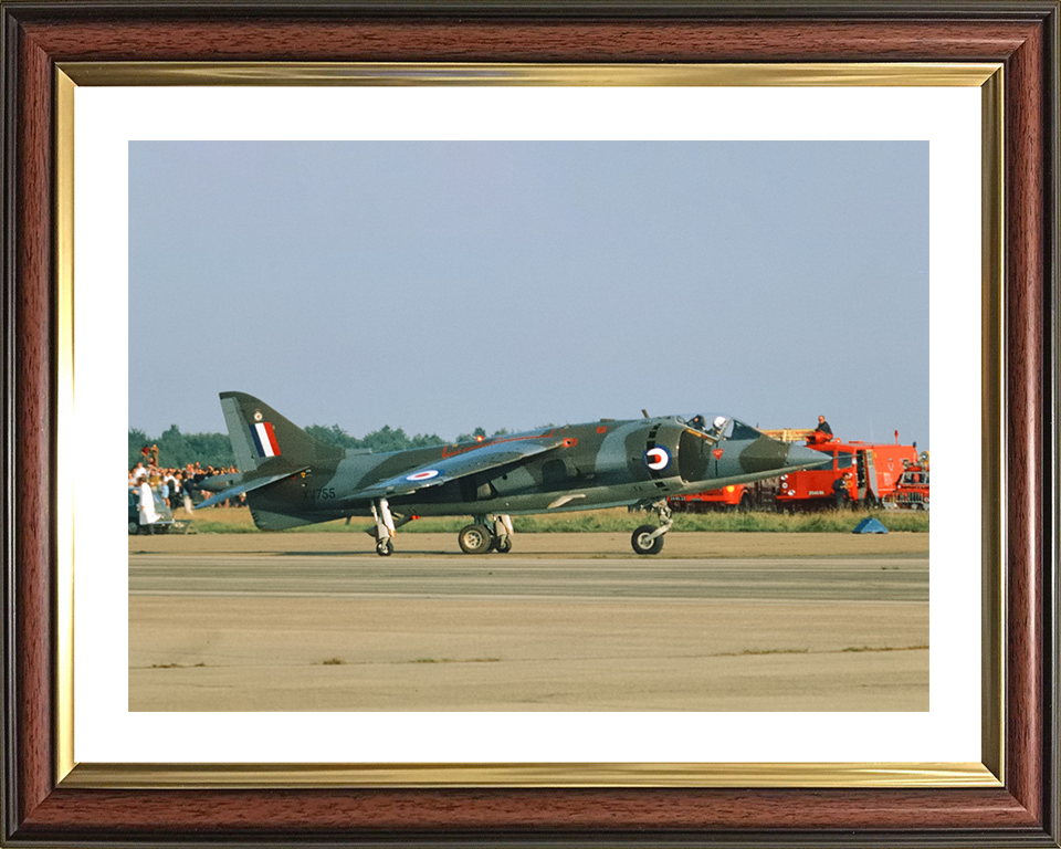 RAF Hawker Siddeley Harrier GR.1 Jet 1969 Photo Print - Royal Air Force Aircraft Posters, Prints, & Visual Artwork Hampshire Prints 10 x 8 Classic Frame Yes