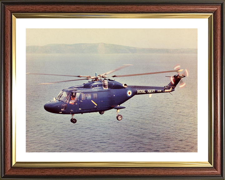 Westland Lynx Helicopter in Flight 1984 Photo Print - Royal Navy Aircraft Hampshire Prints 10 x 8 Classic Frame Yes