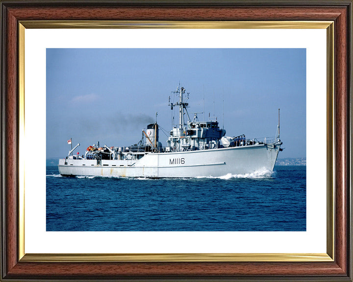 HMS Wilton M1116 | Photo Print | Framed Print | Ton Class | Minesweeper | Royal Navy Hampshire Prints