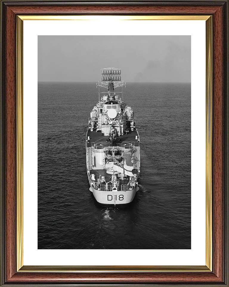 HMS Antrim (D18) Royal Navy County Class Destroyer Stern View Photo Print Wall Art Decor Posters, Prints, & Visual Artwork Hampshire Prints 10 x 8 Classic Frame Yes
