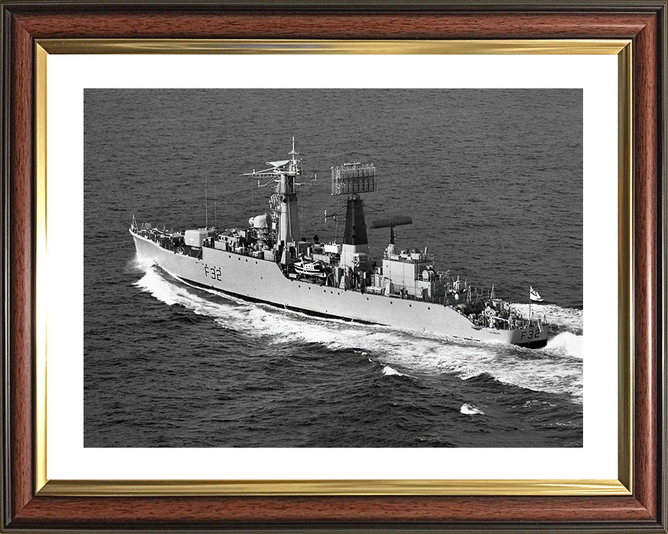 HMS Salisbury F32 Royal Navy Salisbury class Frigate Photo Print or Framed Print - Hampshire Prints