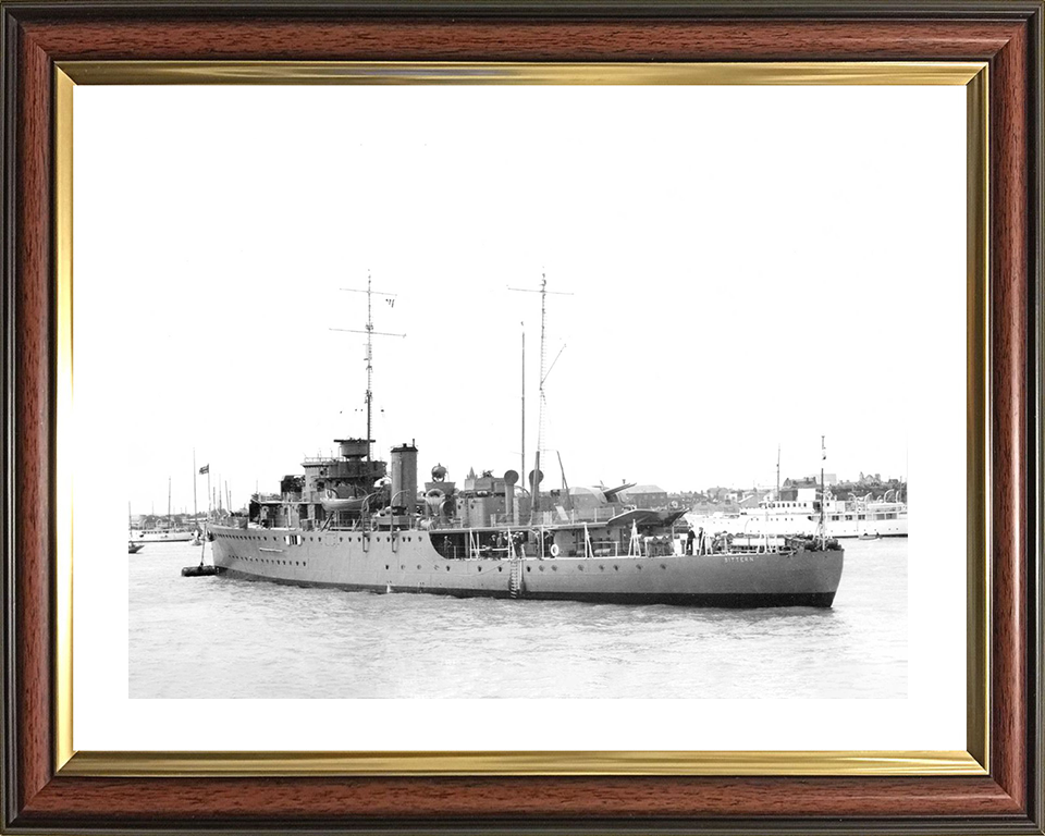 HMS Bittern (L07) Royal Navy Bittern Class Sloop Warship At A Buoy Photo Print Wall Art Decor Posters, Prints, & Visual Artwork Hampshire Prints 10 x 8 Classic Frame Yes