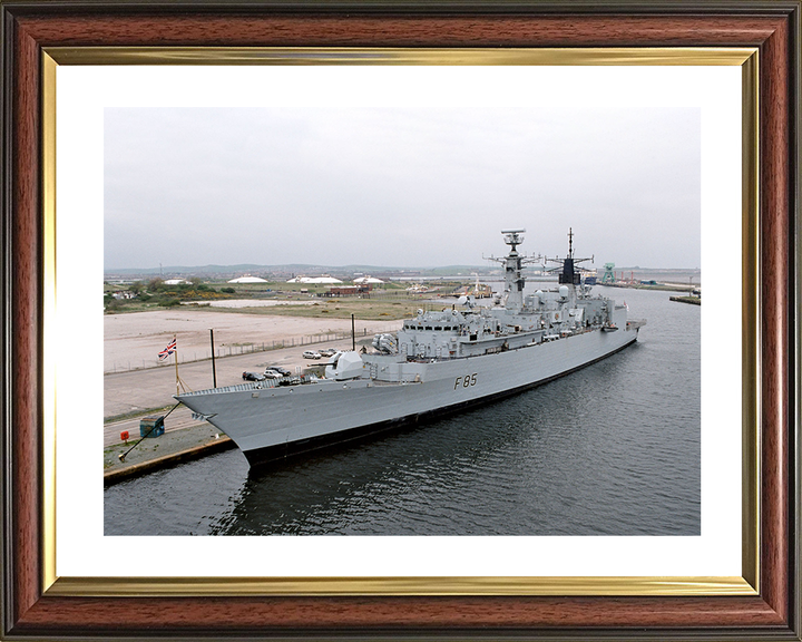 HMS Cumberland (F85) Photo Print - Barrow in Furness 2002 - Royal Navy Type 22 Frigate Posters, Prints, & Visual Artwork Hampshire Prints 10 x 8 Classic Frame Yes