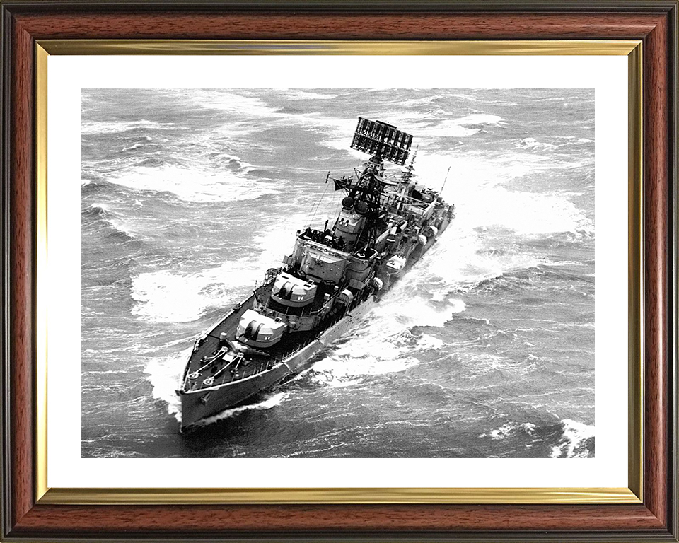 HMS Agincourt (D86) Photo Print - Port Bow View 1962 - Royal Navy Battle Class Destroyer Posters, Prints, & Visual Artwork Hampshire Prints 10 x 8 Classic Frame Yes