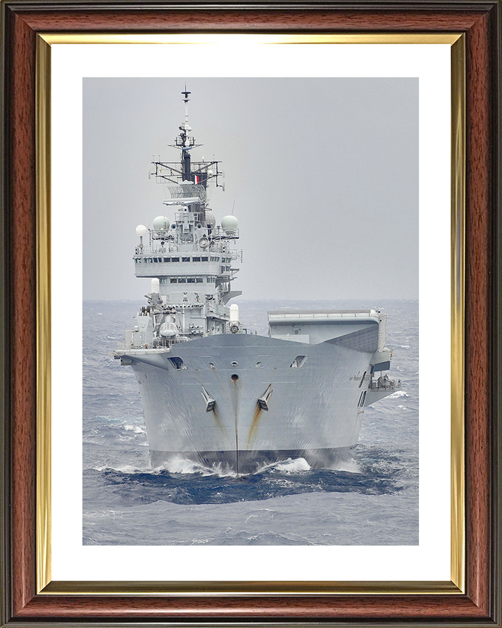 HMS Ark Royal (R07) Royal Navy Invincible Class Aircraft Carrier USA 2008 Photo Print Wall Art Decor Posters, Prints, & Visual Artwork Hampshire Prints 10 x 8 Classic Frame Yes