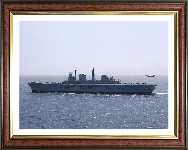 HMS Invincible R05 | Photo Print | Framed Print | Invincible Class | Aircraft Carrier | Royal Navy Hampshire Prints
