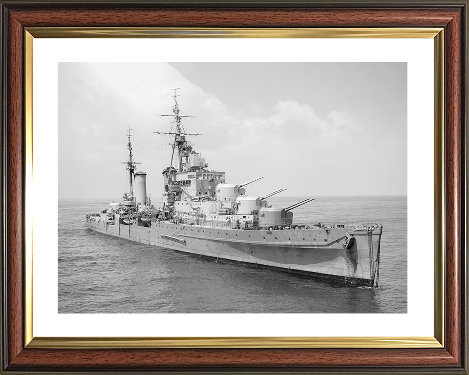 HMS Dido (37) Royal Navy Dido Class Cruiser Starboard Bow View Photo Print Wall Art Decor Posters, Prints, & Visual Artwork Hampshire Prints 10 x 8 Classic Frame Yes