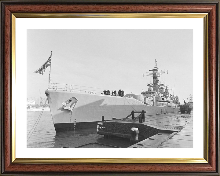 HMS Leander (F109) Photo Print - Amsterdam 1977 - Royal Navy Leander Class Frigate Hampshire Prints 10 x 8 Classic Frame Yes