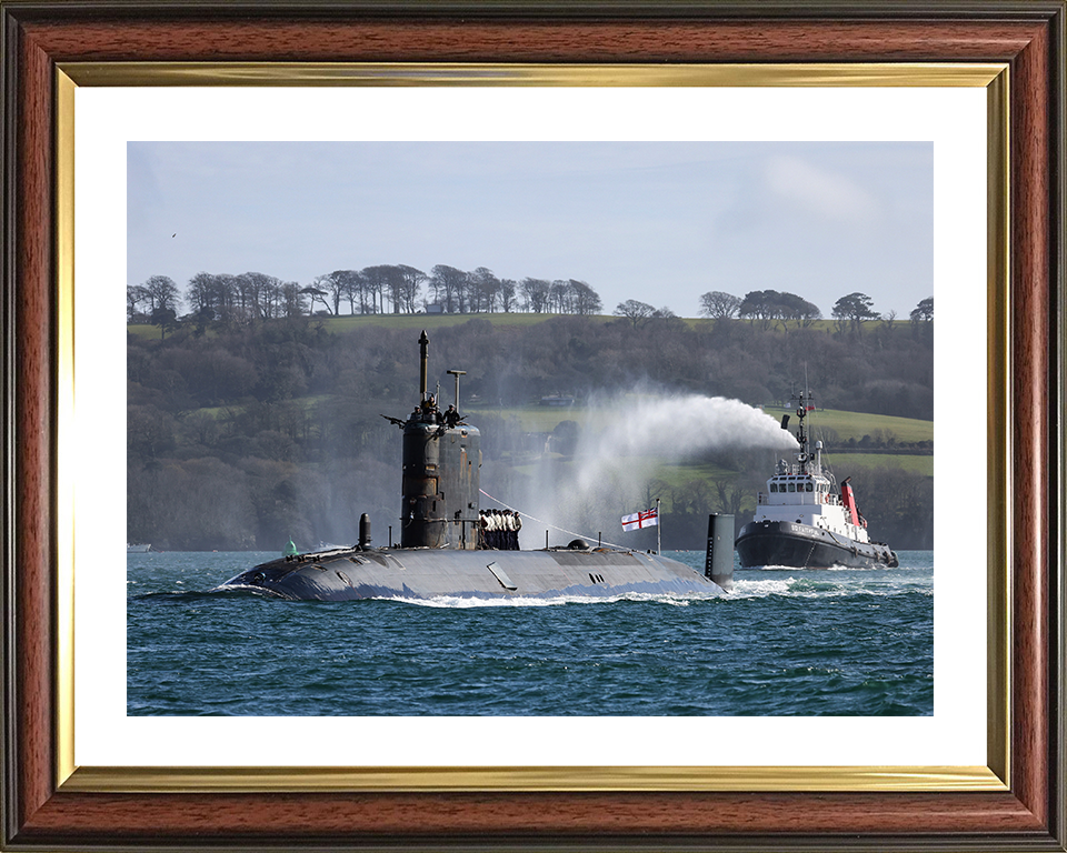 HMS Trenchant (S91) Photo Print - Paying Off 2021 - Royal Navy Trafalgar Class Submarine Hampshire Prints 10 x 8 Classic Frame Yes