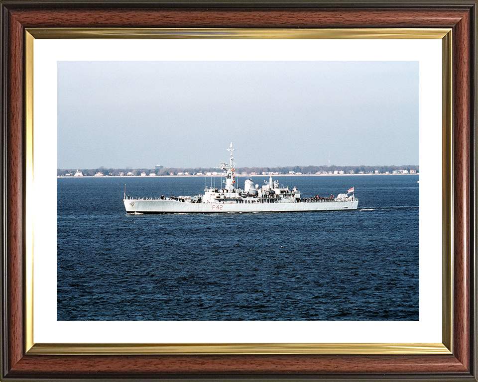 HMS Phoebe (F42) Photo Print - Virgina 1990 - Royal Navy Leander Class Frigate Hampshire Prints 10 x 8 Classic Frame Yes