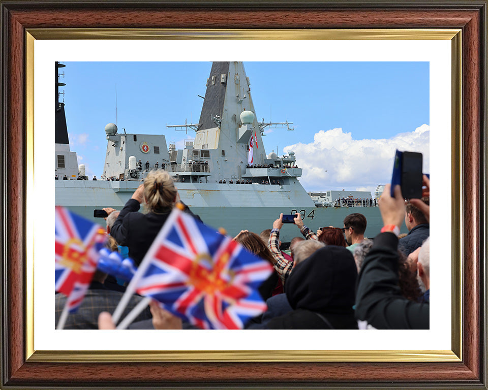 HMS Diamond D34 | Photo Print | Framed Print | Type 45 | Destroyer | Royal Navy Hampshire Prints 10 x 8 Classic Frame Yes