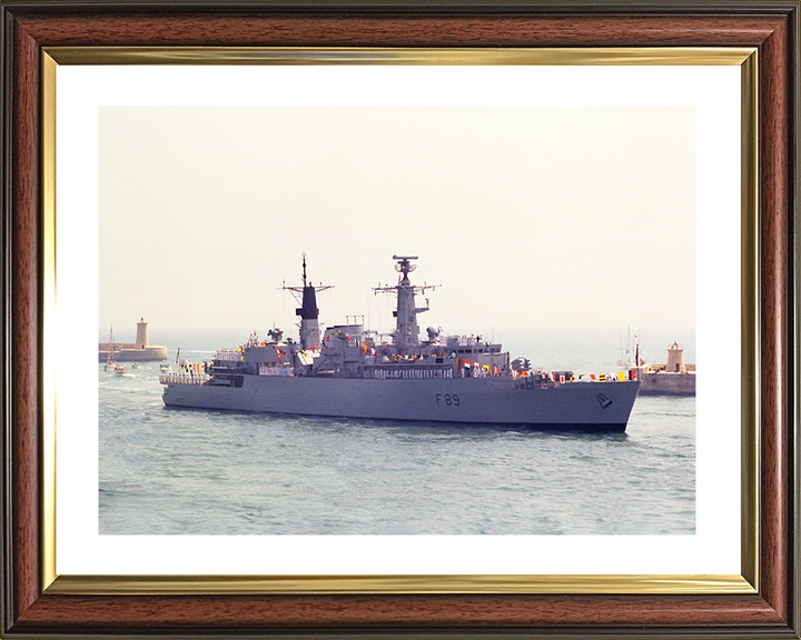 HMS Battleaxe (F89) Royal Navy Type 22 Frigate Dress Ship Photo Print Wall Art Decor Posters, Prints, & Visual Artwork Hampshire Prints 10 x 8 Classic Frame Yes