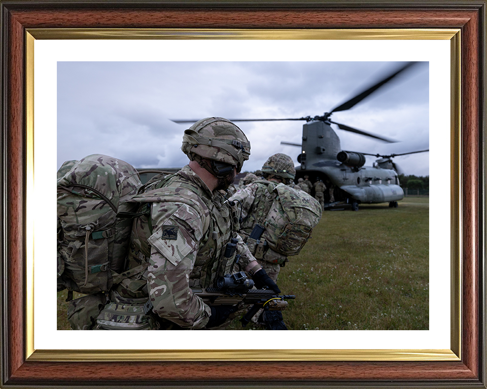 RAF Regiment and Chinook Helicopter Photo Print - Royal Air Force Hampshire Prints 10 x 8 Classic Frame Yes