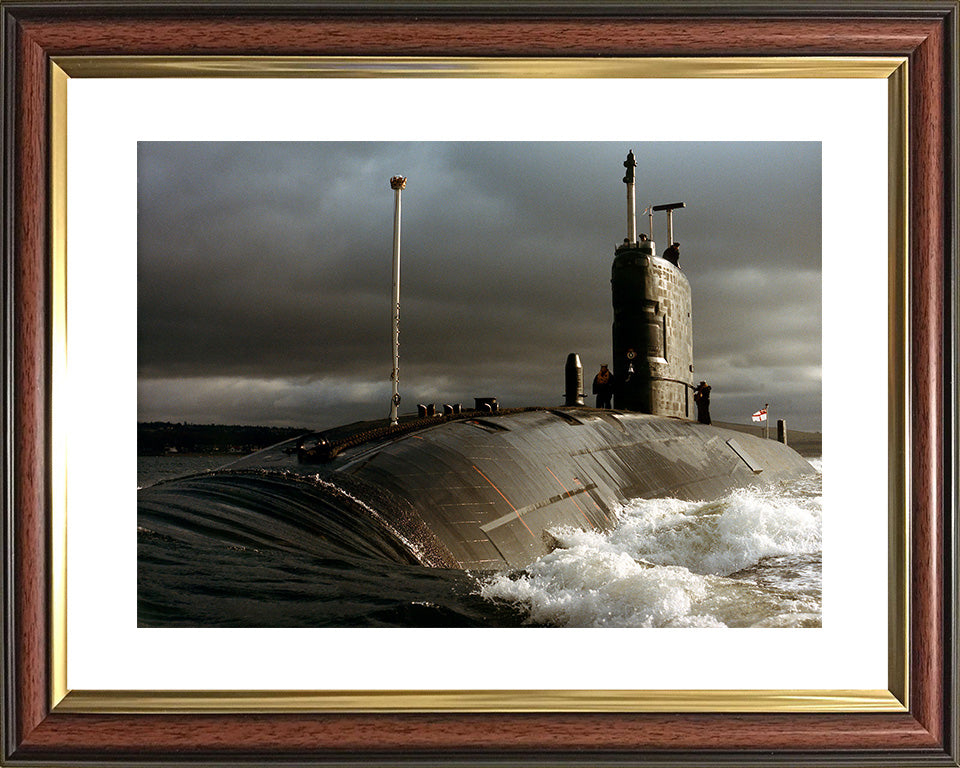 HMS Triumph S93 Submarine | Photo Print | Framed Print | Trafalgar Class | Royal Navy Hampshire Prints