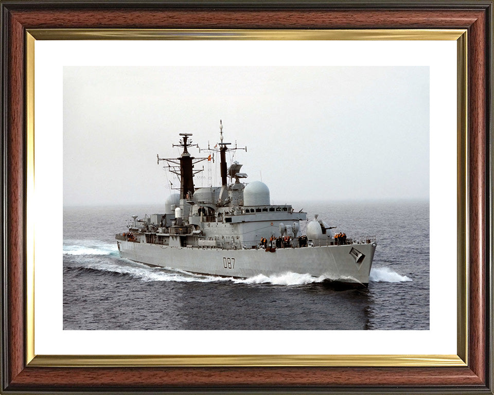 HMS Newcastle D87 Royal Navy Type 42 destroyer Photo Print or Framed Photo Print - Hampshire Prints