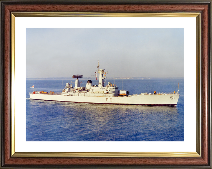 HMS Diomede (F16) Royal Navy Leander Class Frigate Entering Portsmouth Photo Print Wall Art Decor Posters, Prints, & Visual Artwork Hampshire Prints 10 x 8 Classic Frame Yes