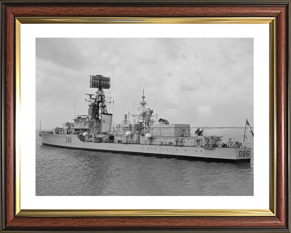 HMS Agincourt (D86) Photo Print - Underway - Royal Navy Battle Class Destroyer Posters, Prints, & Visual Artwork Hampshire Prints 10 x 8 Classic Frame Yes