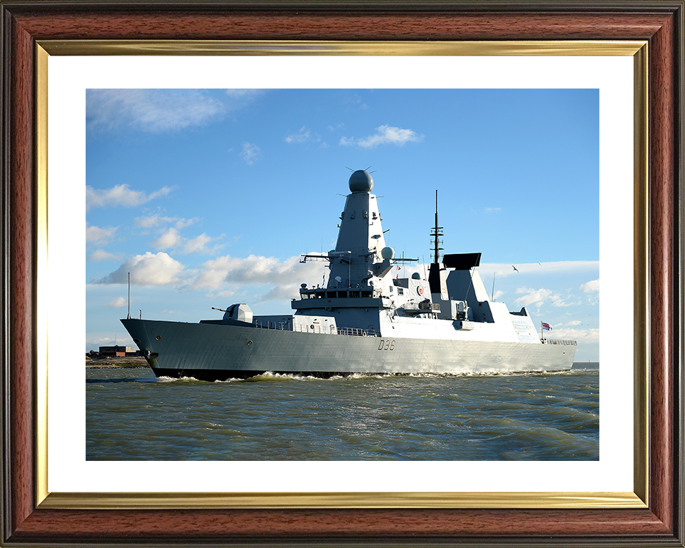 HMS Defender (D36) Royal Navy Type 45 Destroyer Enters Portsmouth 2014 Photo Print Wall Art Decor Posters, Prints, & Visual Artwork Hampshire Prints 10 x 8 Classic Frame Yes