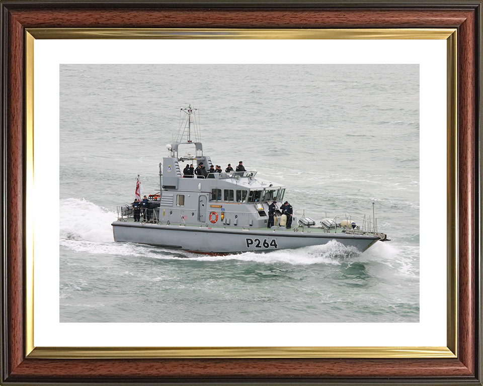 HMS Archer (P264) Royal Navy Archer Class P2000 Patrol Vessel At Speed Photo Print Wall Art Decor Posters, Prints, & Visual Artwork Hampshire Prints 10 x 8 Classic Frame Yes
