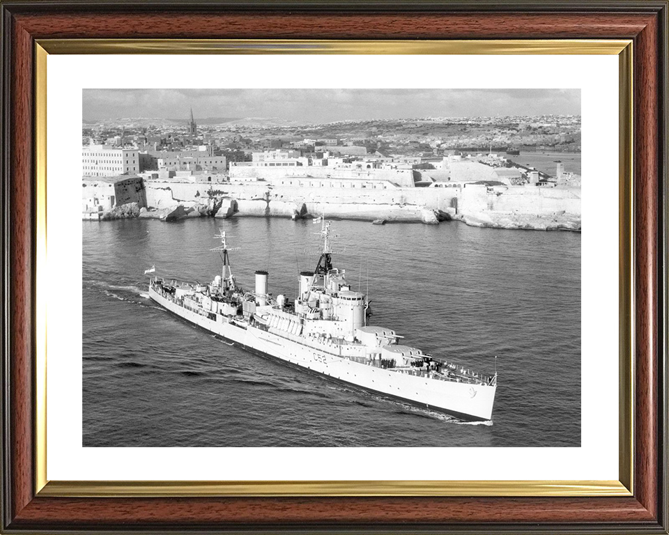 HMS Bermuda (52) Royal Navy Fiji Class Light Cruiser Leaving Harbour Photo Print Wall Art Decor Posters, Prints, & Visual Artwork Hampshire Prints 10 x 8 Classic Frame Yes
