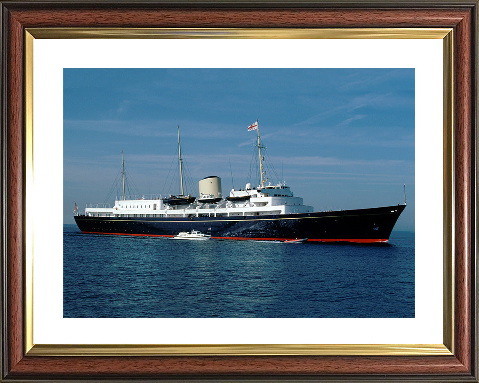 HMY Britannia Photo Print - Starboard View - Royal Navy - Royal Yacht Hampshire Prints 10 x 8 Classic Frame Yes
