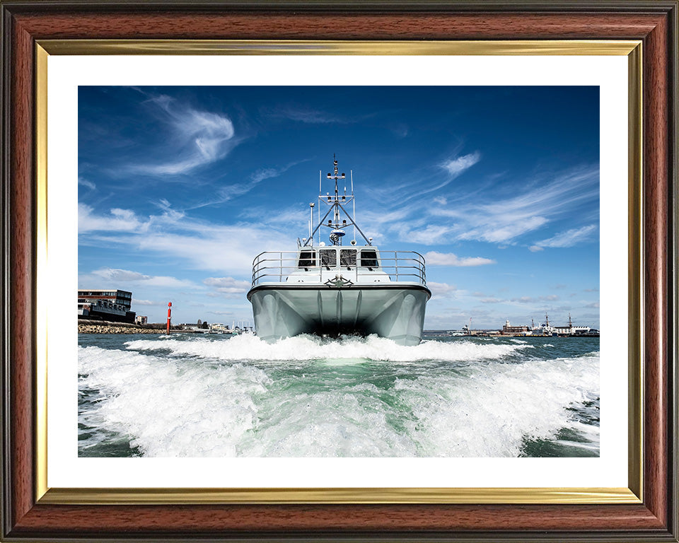 HMS Magpie H130 Royal Navy coastal survey vessel Photo Print or Framed Print - Hampshire Prints