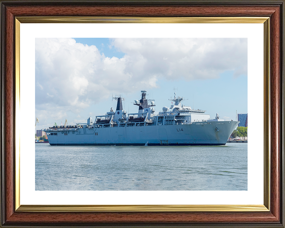 HMS Albion (L14) Royal Navy Albion Class Amphibious Ship Low Starboard View Photo Print Wall Art Naval Decor Posters, Prints, & Visual Artwork Hampshire Prints 10 x 8 Classic Frame Yes