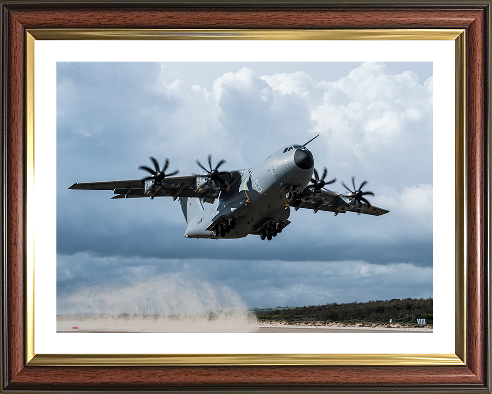 RAF Atlas A400M taking off Photo Print - Royal Air Force Aircraft Hampshire Prints 10 x 8 Classic Frame Yes