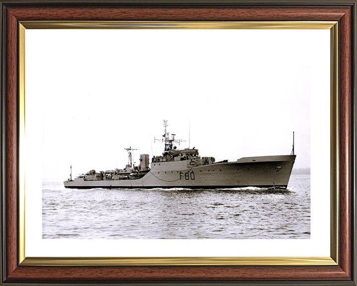 HMS Duncan (F80) Photo Print - Starboard View - Royal Navy Blackwood Class Frigate Posters, Prints, & Visual Artwork Hampshire Prints 11.7 x 8.3 (A4) Classic Frame Yes