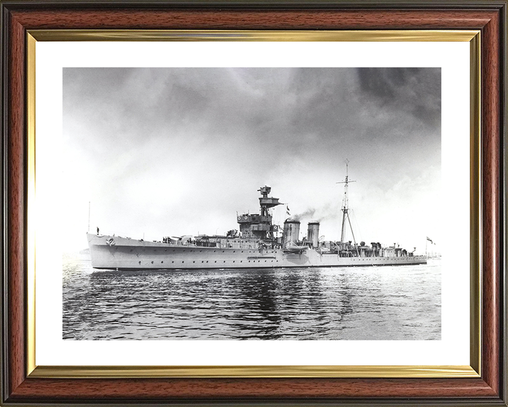 HMS Cairo (D87) Royal Navy C Class Light Cruiser Port Side View Photo Print Wall Art Decor Posters, Prints, & Visual Artwork Hampshire Prints 10 x 8 Classic Frame Yes