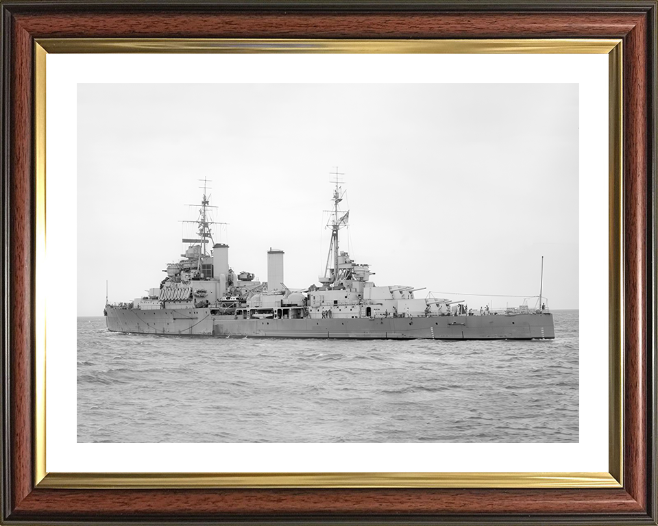 HMS Gambia (48) Photo Print - At Sea - Royal Navy Fiji Class Light Cruiser Hampshire Prints 10 x 8 Classic Frame Yes