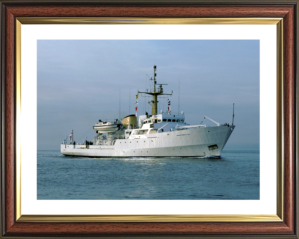 HMS Beagle (A319) Royal Navy Bulldog Class Survey Vessel Underway Photo Print Wall Art Decor Posters, Prints, & Visual Artwork Hampshire Prints 10 x 8 Classic Frame Yes
