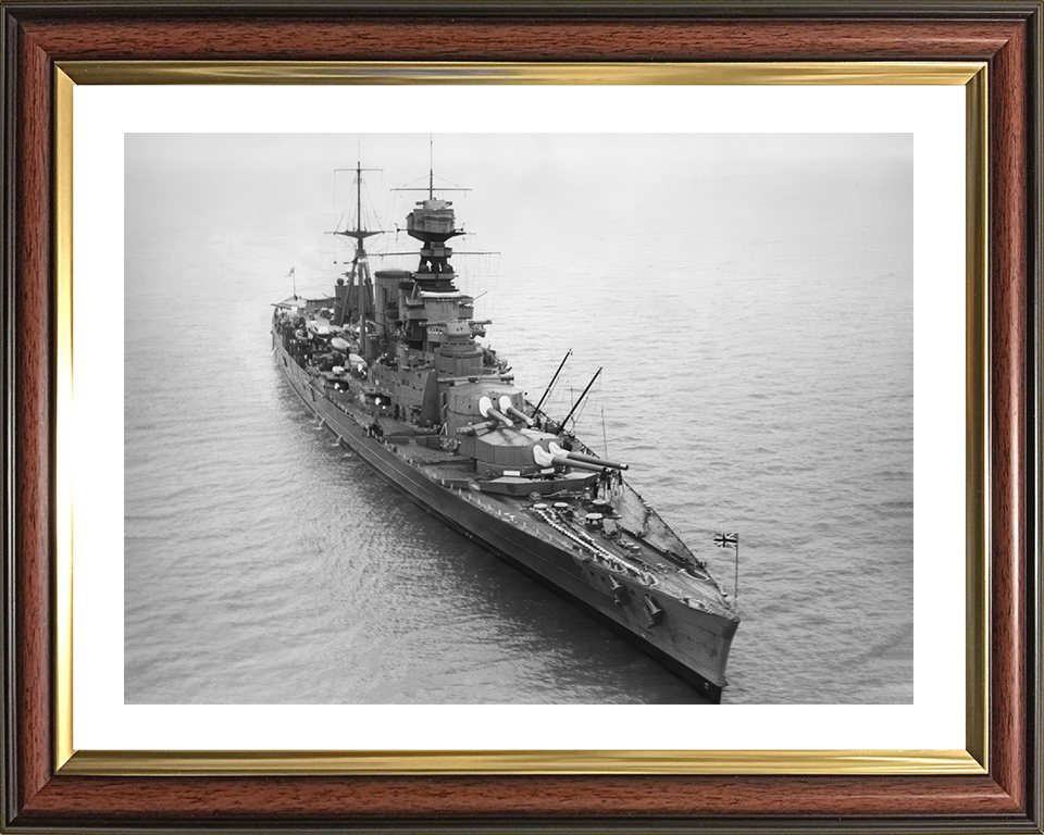 HMS Hood (51) Photo Print - At Sea - Royal Navy Admiral Class Battlecruiser Hampshire Prints 10 x 8 Classic Frame Yes