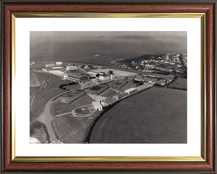HMS Cambridge | Photo Print | Framed Print | Poster | Shore Establishment | Royal Navy Hampshire Prints