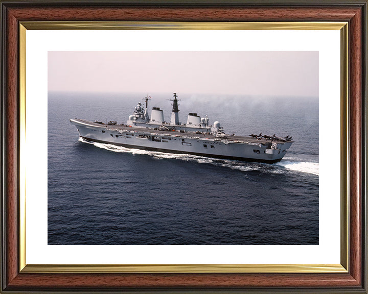 HMS Invincible R05 | Photo Print | Framed Print | Invincible Class | Aircraft Carrier | Royal Navy Hampshire Prints