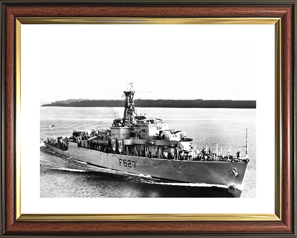 HMS Mounts Bay (F627) Photo Print - at sea - Royal Navy Bay Class Frigate Posters, Prints, & Visual Artwork Hampshire Prints 10 x 8 Classic Frame Yes