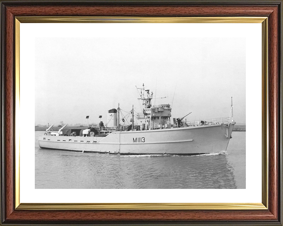 HMS Brereton (M1113) Royal Navy Ton Class Minesweeper Starboard View Photo Print Wall Art Decor Posters, Prints, & Visual Artwork Hampshire Prints 10 x 8 Classic Frame Yes