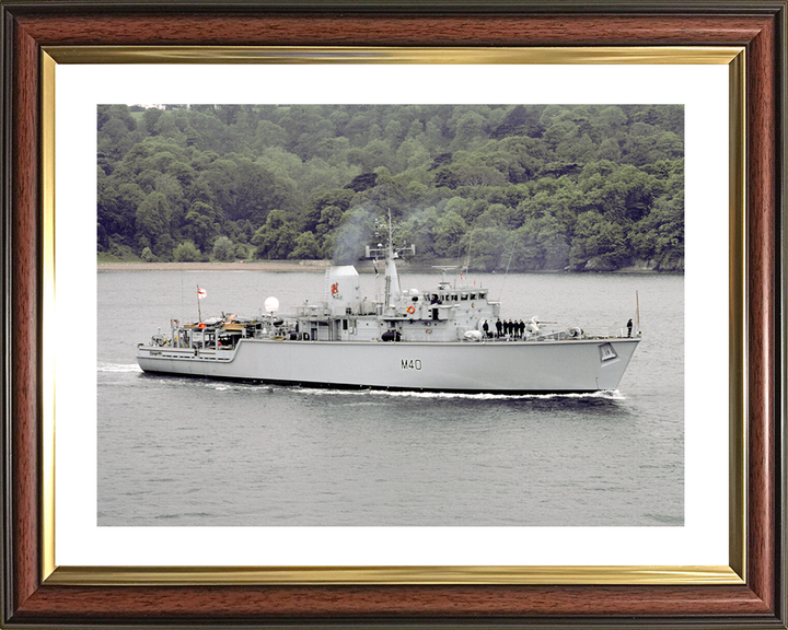 HMS Berkeley (M40) Royal Navy Hunt Class Mine Warfare Vessel Plymouth Sound Photo Print Wall Art Decor Posters, Prints, & Visual Artwork Hampshire Prints 10 x 8 Classic Frame Yes