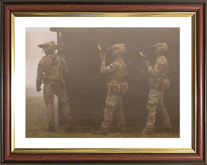 Royal Marines Commandos Through the Mist 2026 Photo Print 42 Commando Wall Art Military Decor Posters, Prints, & Visual Artwork Hampshire Prints 10 x 8 Classic Frame Yes
