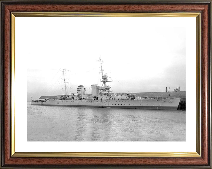 HMS Raleigh (1919) Photo Print - Alongside 1921 - Royal Navy Hawkins Class Cruiser Hampshire Prints 10 x 8 Classic Frame Yes