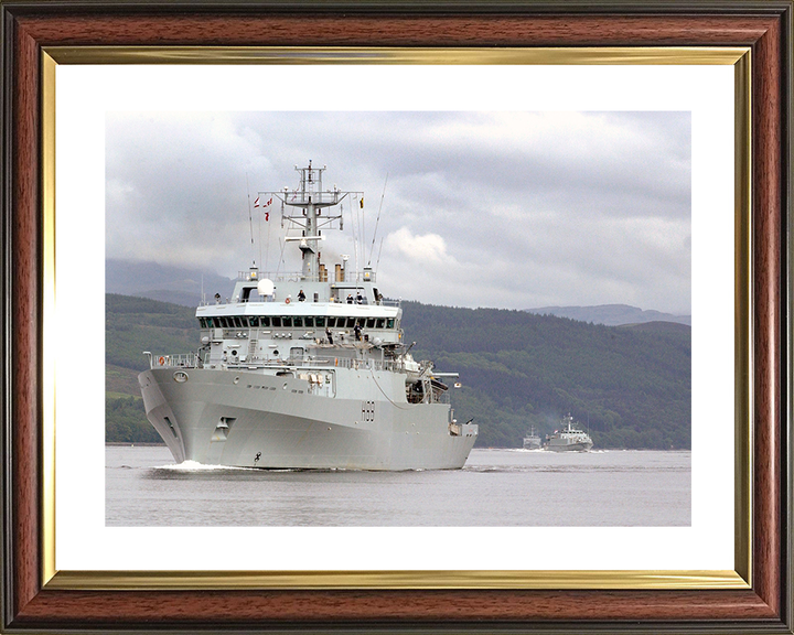 HMS Enterprise (H88) Photo Print - Faslane 2005 - Royal Navy Hydrographic Survey Vessel Hampshire Prints 10 x 8 Classic Frame Yes