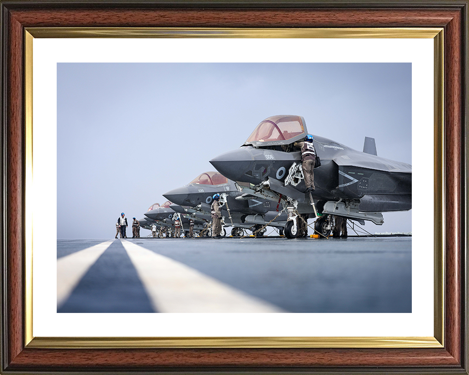 F-35 Lightening Jets preparing for Taking Off 2025 Photo Print - Royal Navy Aircraft Hampshire Prints 10 x 8 Classic Frame Yes